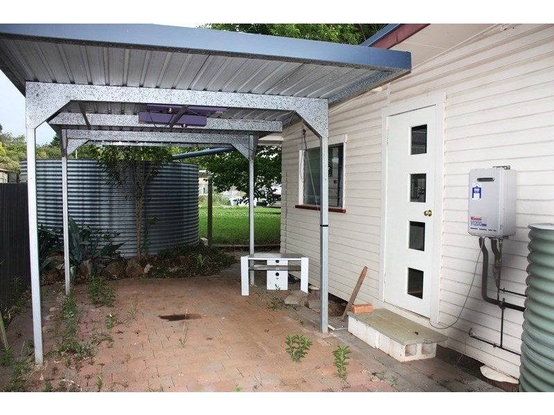 1 Allery Street, Blackbutt QLD 4306