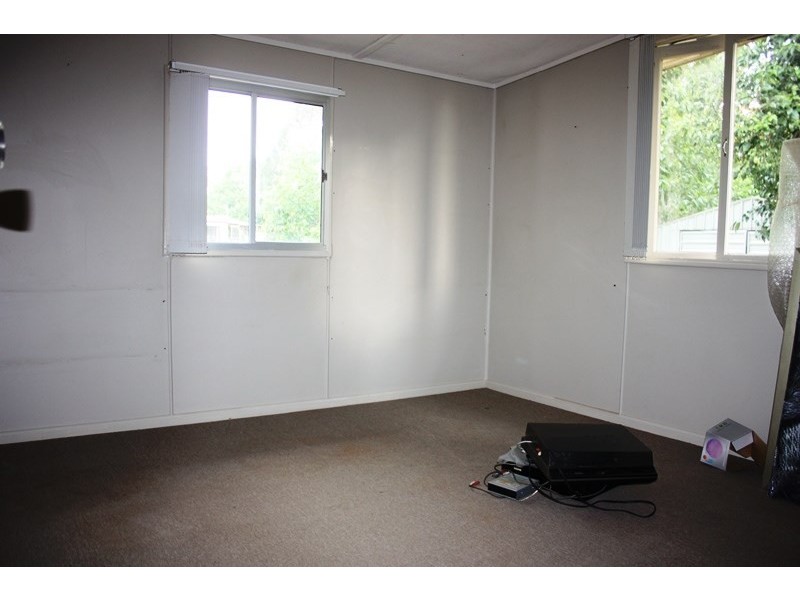 1 Allery Street, Blackbutt QLD 4306