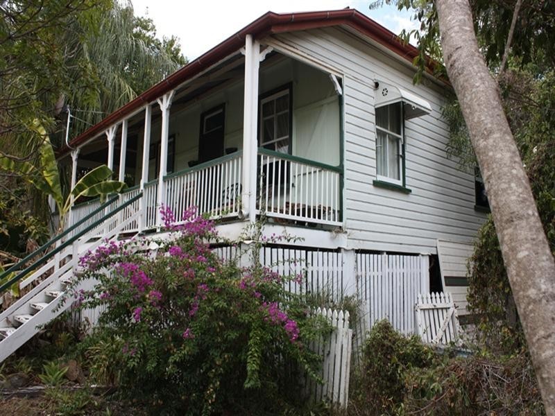 11-13 David Street, Linville QLD 4306