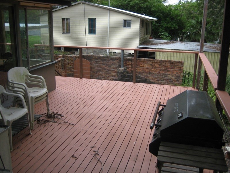 4 Jubilee Street, Somerset Dam QLD 4312