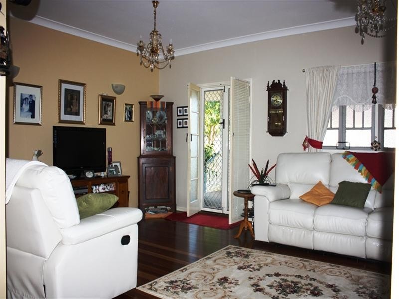 52 Eskdale Road, Toogoolawah QLD 4313
