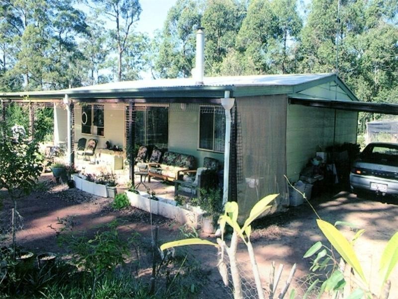 27 Gilliland Crescent, Blackbutt QLD 4306