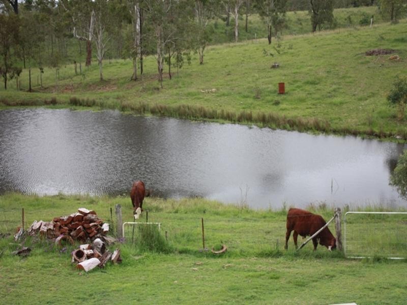 44 Stretton Drive, Blackbutt QLD 4306