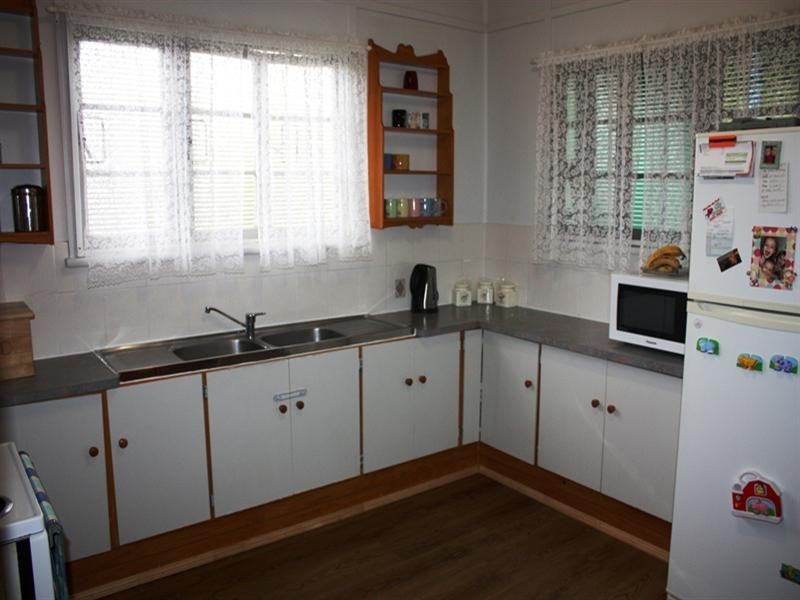 80 Eskdale Road, Toogoolawah QLD 4313