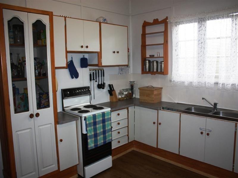 80 Eskdale Road, Toogoolawah QLD 4313