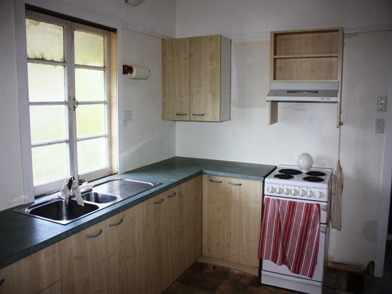 85 Fulham Street, Toogoolawah QLD 4313