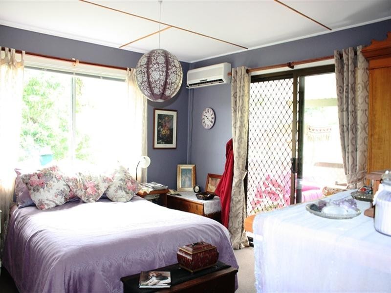 15 Belz Road, Esk QLD 4312