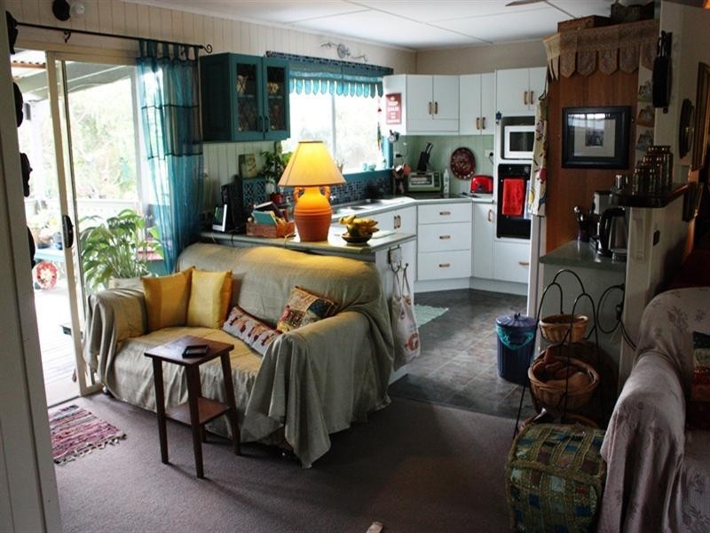 15 Belz Road, Esk QLD 4312