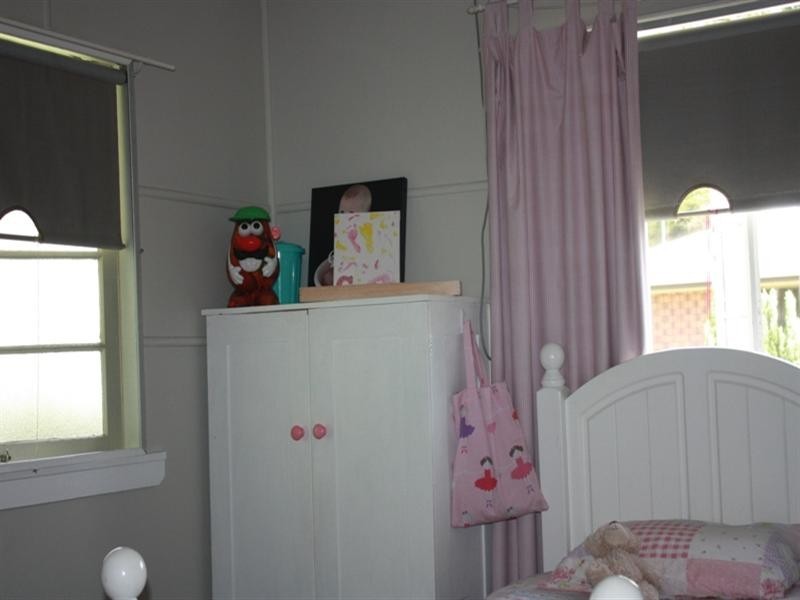 60 Dingyarra Street, Toogoolawah QLD 4313