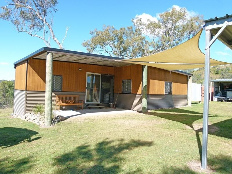 111 Waterhole Gully Road, Blackbutt QLD 4306