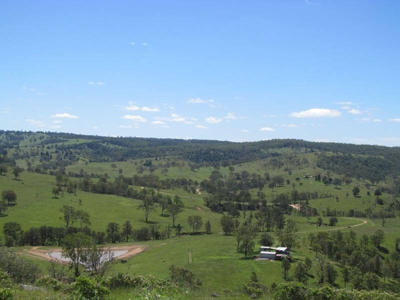 111 Waterhole Gully Road, Blackbutt QLD 4306