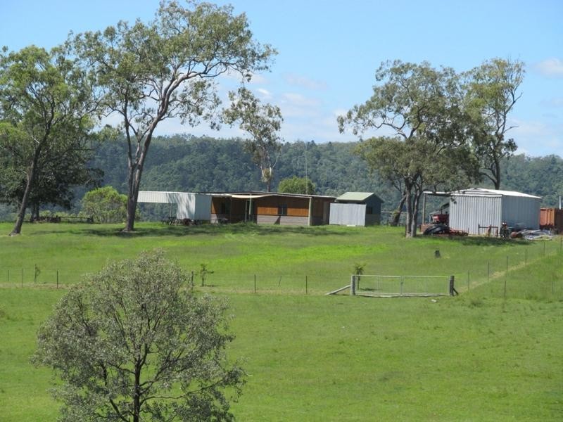 111 Waterhole Gully Road, Blackbutt QLD 4306