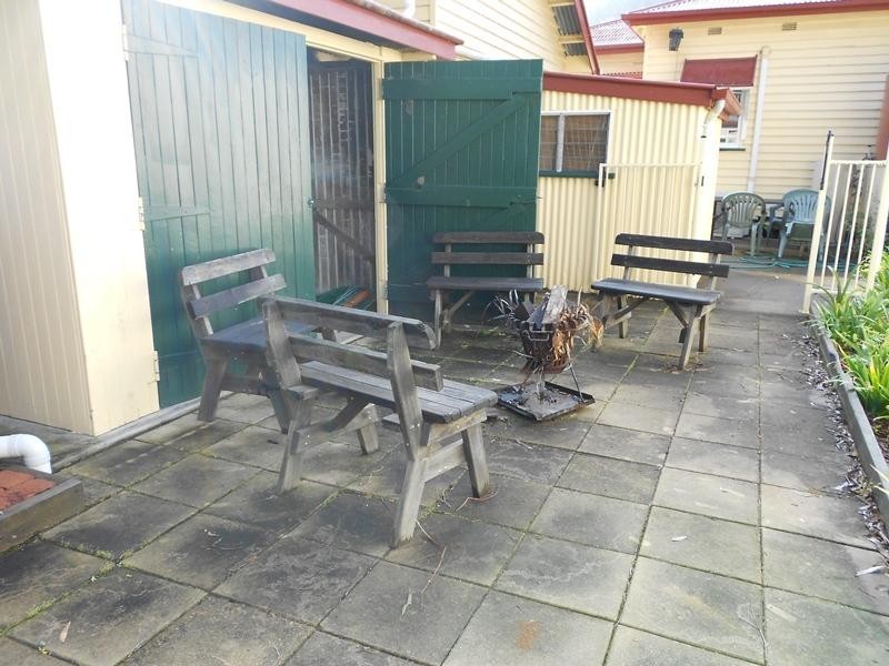 1 King Street, Somerset Dam QLD 4312