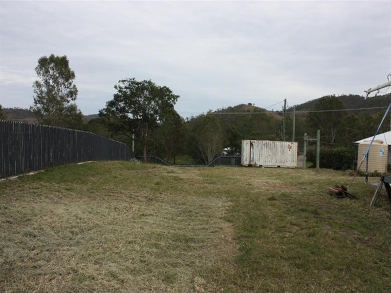 16 RAILWAY, Moore QLD 4306