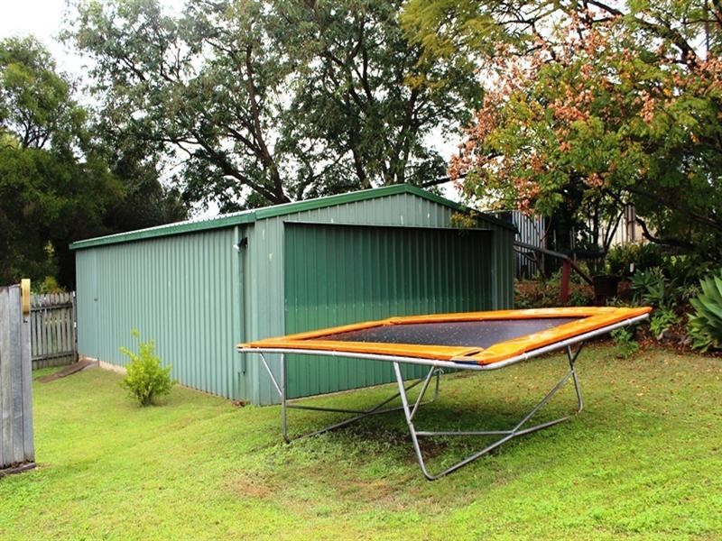 60 Dingyarra Street, Toogoolawah QLD 4313