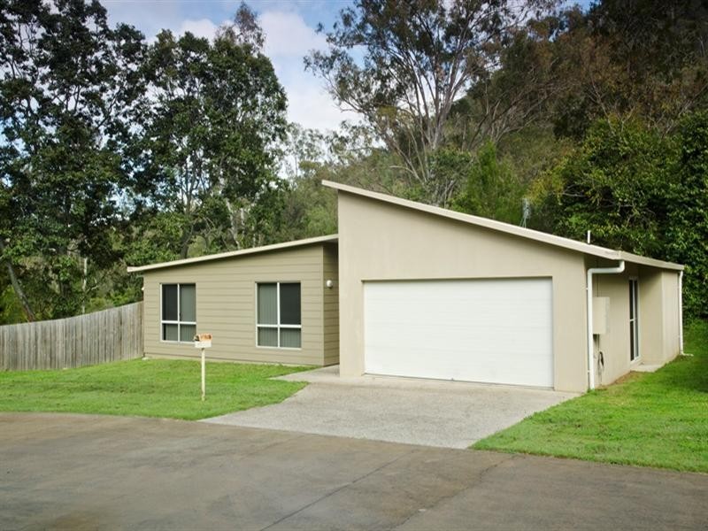 8/13 First Avenue, Somerset Dam QLD 4312