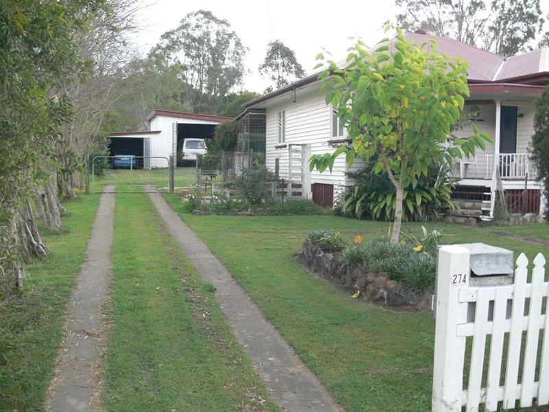 274 Ipswich Street, Esk QLD 4312