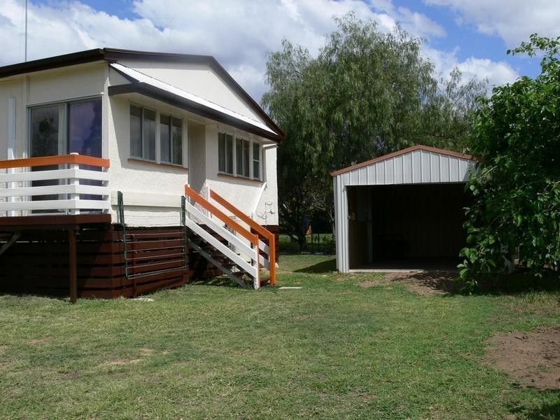 5 Kelly Court, Esk QLD 4312