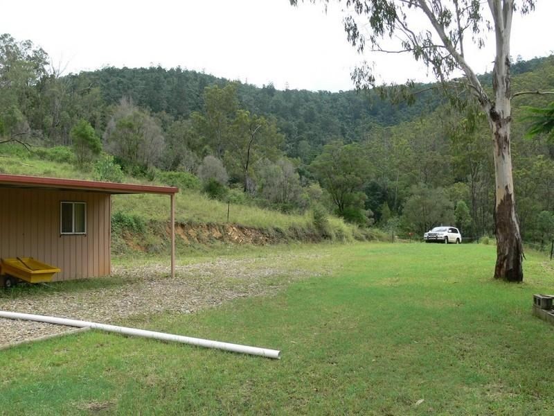 1068 Kipper Creek Road, Biarra QLD 4313