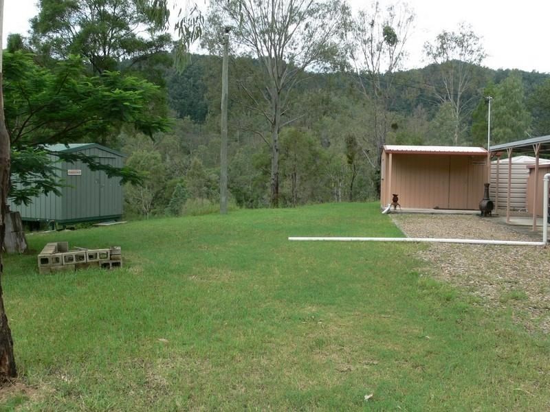 1068 Kipper Creek Road, Biarra QLD 4313