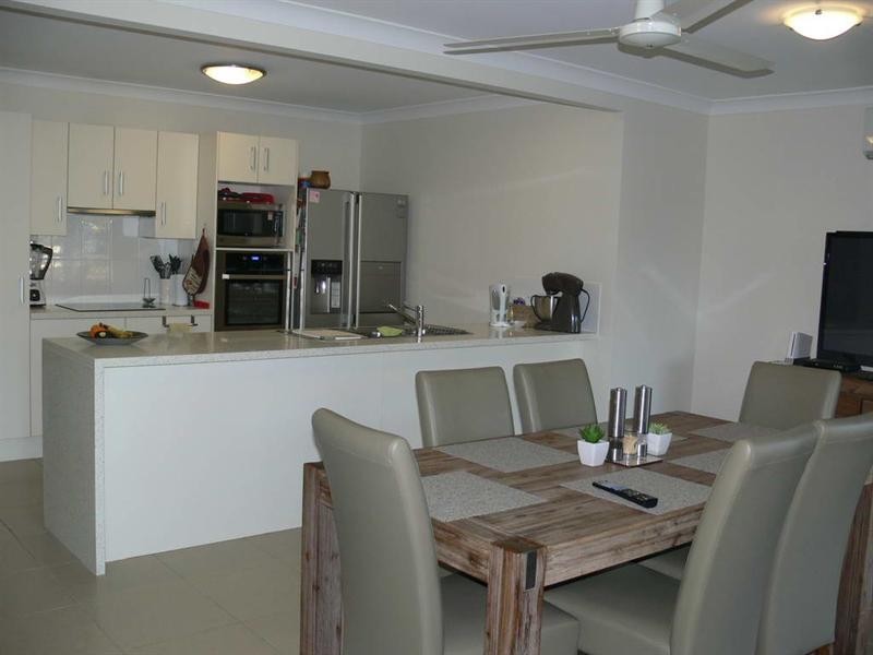 27 Edward Street, Esk QLD 4312