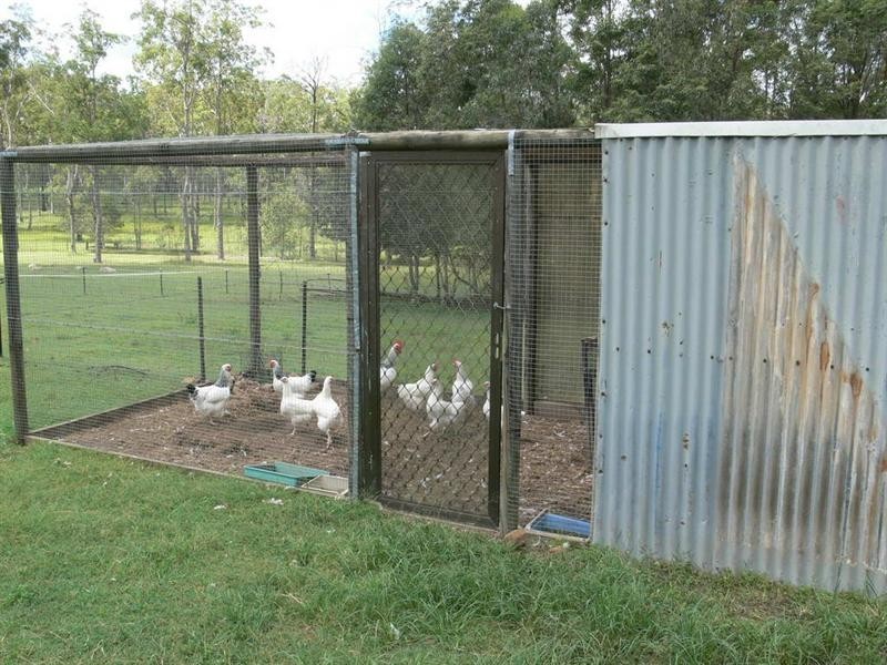 132 Windsor Drive, Mount Hallen QLD 4312