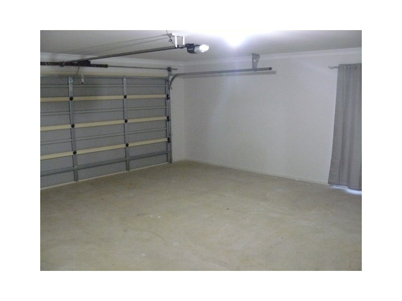 2 Elizabeth Street, Esk QLD 4312