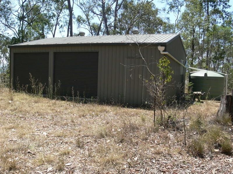 187 Pine Crescent, Esk QLD 4312