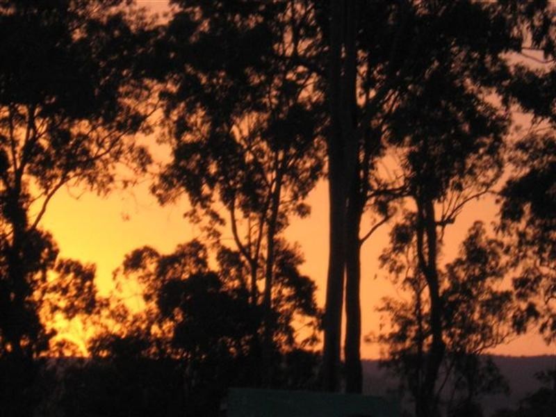 285 Edinburgh Drive, Mount Hallen QLD 4312