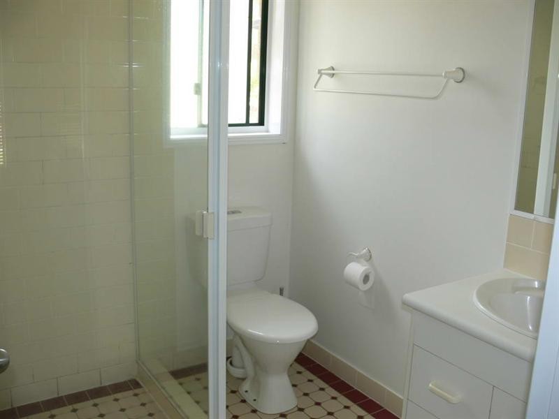 144 Edinburgh Drive, Mount Hallen QLD 4312