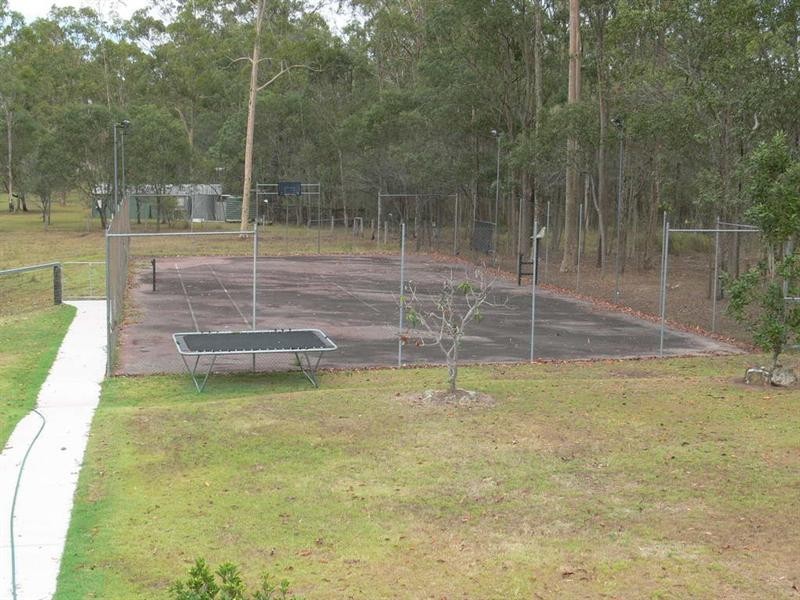 144 Edinburgh Drive, Mount Hallen QLD 4312