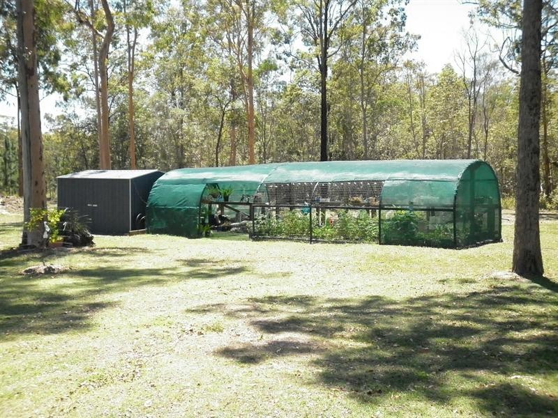314 Edinburgh Drive, Mount Hallen QLD 4312