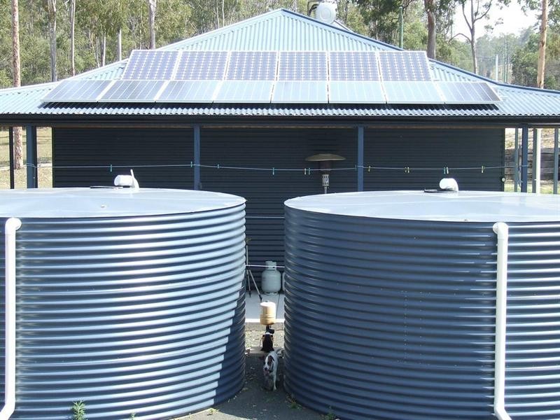 314 Edinburgh Drive, Mount Hallen QLD 4312