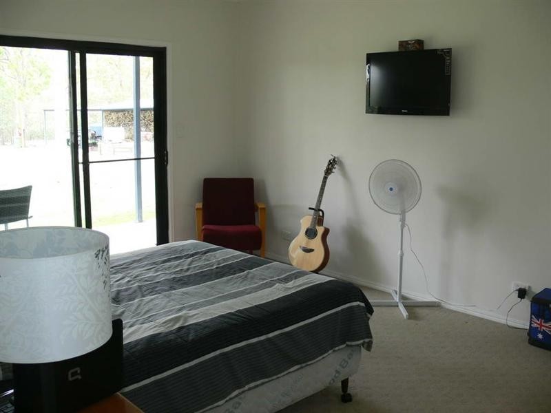 314 Edinburgh Drive, Mount Hallen QLD 4312