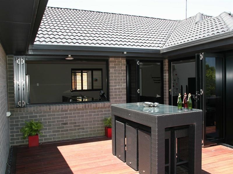 20 Essex Court, Mount Hallen QLD 4312