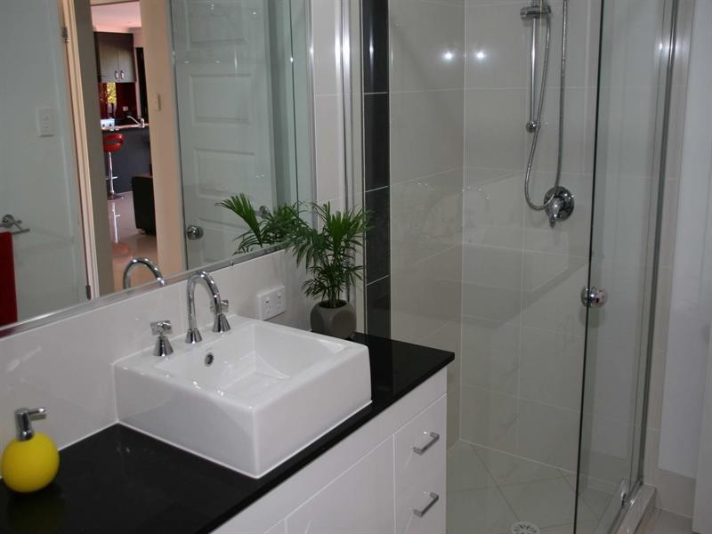 20 Essex Court, Mount Hallen QLD 4312