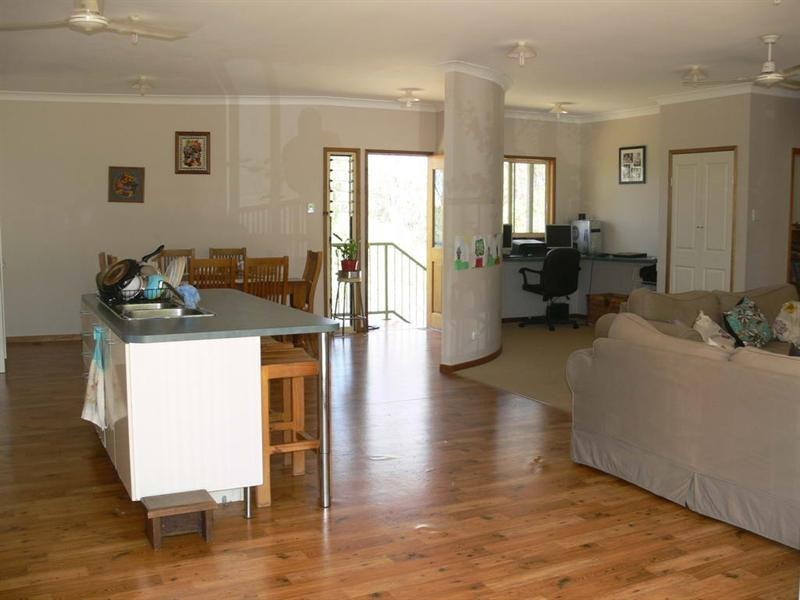 131 Highland Street, Esk QLD 4312