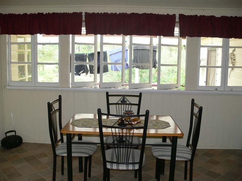 22 Barbour Street, Esk QLD 4312