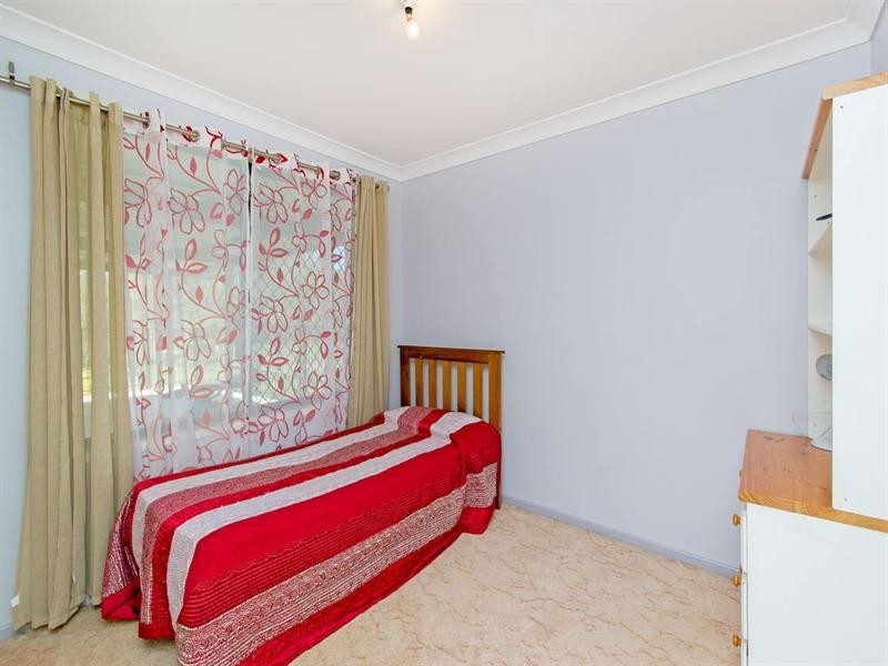 359 Willaura Drive, Mount Hallen QLD 4312