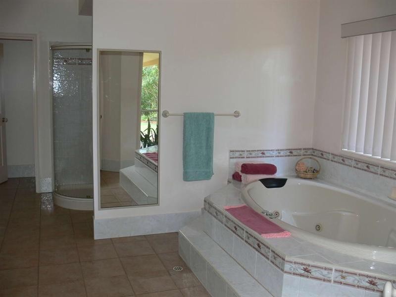 77 Brett Road, Blackbutt QLD 4306