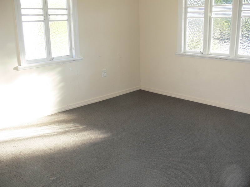 24 Short Street, Esk QLD 4312