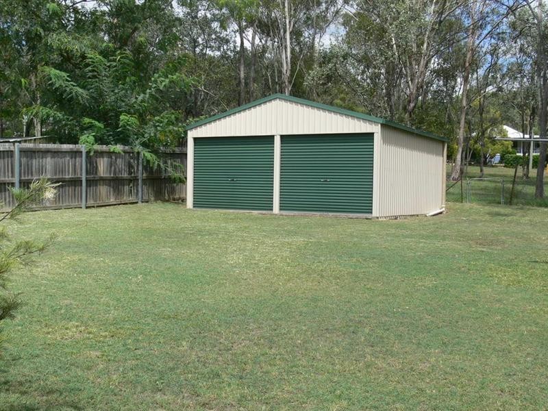 5 Down Street, Esk QLD 4312