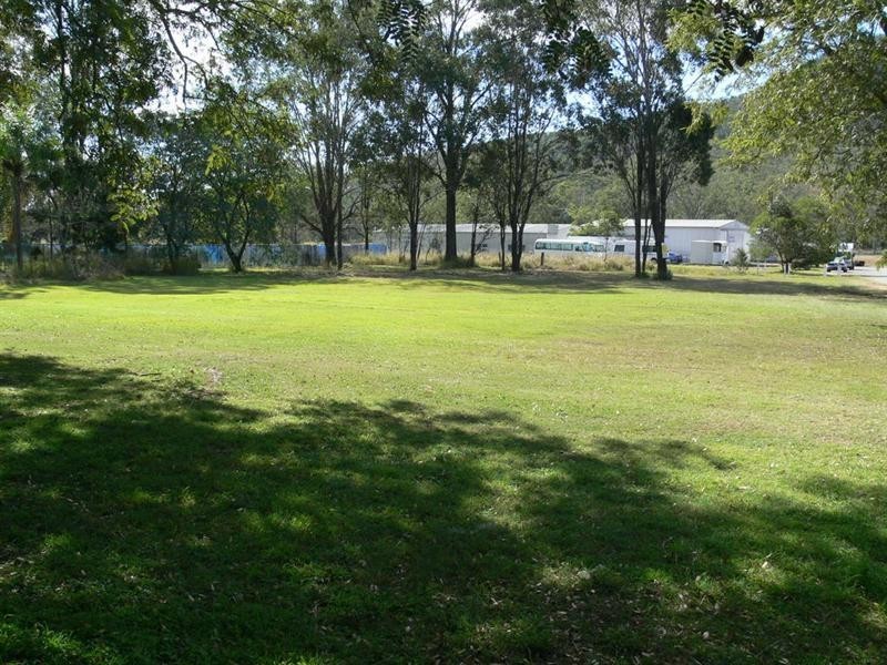 243 Ipswich Street, Esk QLD 4312
