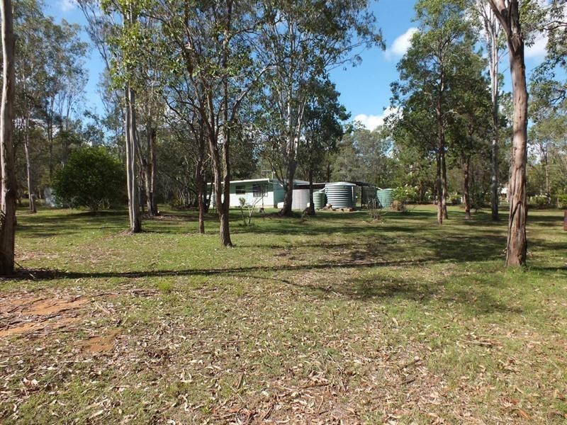 52 Elm Street, Esk QLD 4312
