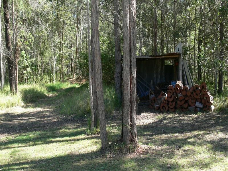 42 Buckingham Court, Mount Hallen QLD 4312