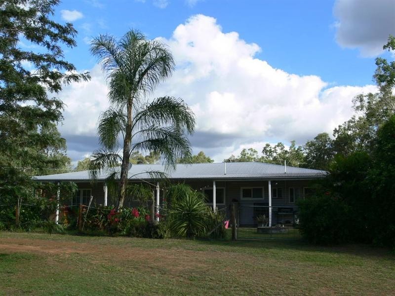 60 Cedar Avenue, Esk QLD 4312