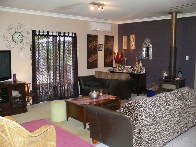 60 Cedar Avenue, Esk QLD 4312