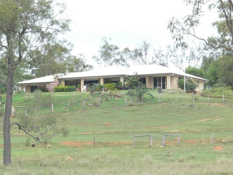 86 Boon Road, Esk QLD 4312