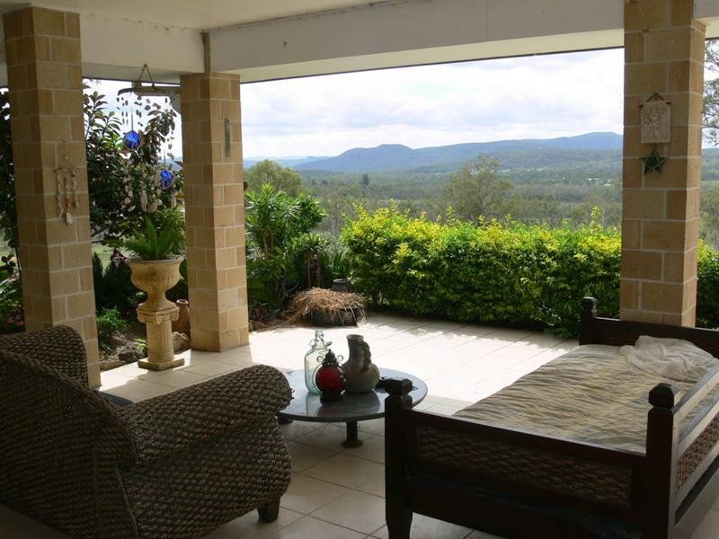 86 Boon Road, Esk QLD 4312