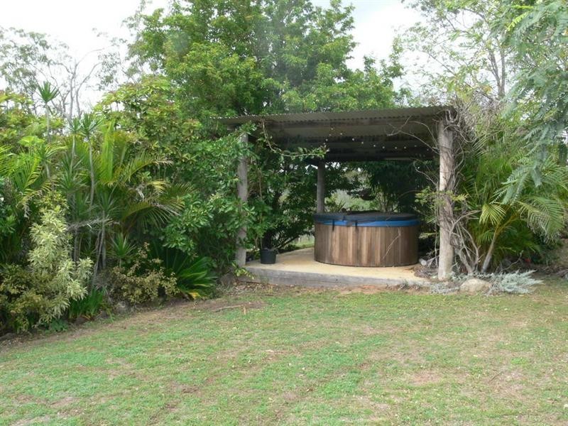 86 Boon Road, Esk QLD 4312